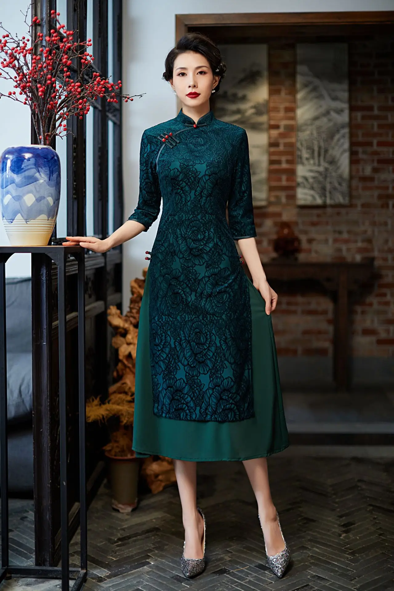 Green Lace Aodai Oriental Chinese Dress Sexy Classic Mandarin Collar