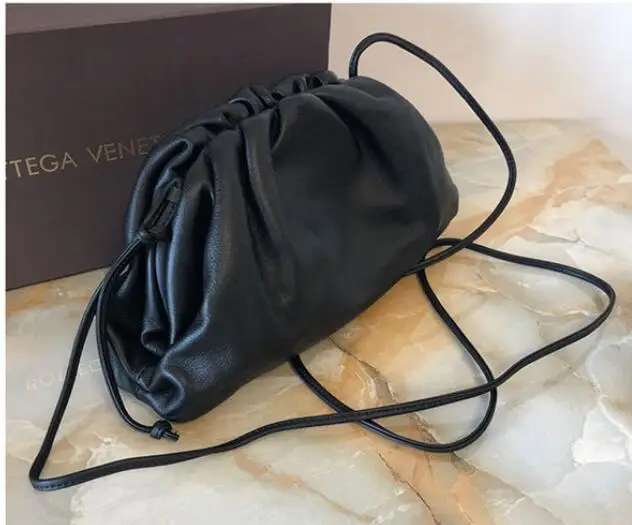 small black Коровья кожа дневной клатч вечерняя сумочка Сумочка облака плиссированная посылка Сумка Сумочка пельменей шикарная сумка через плечо - Цвет: small black