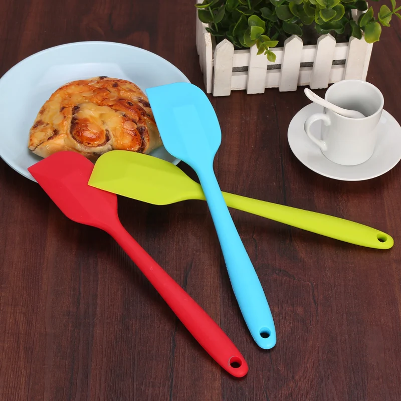 2pcs Assorted Color Silicone Spatula Heat Resistant Kitchen Spatula Baking  Spatula Best for Icing Cake Cream Pastry Butter Batter Mixing Baking