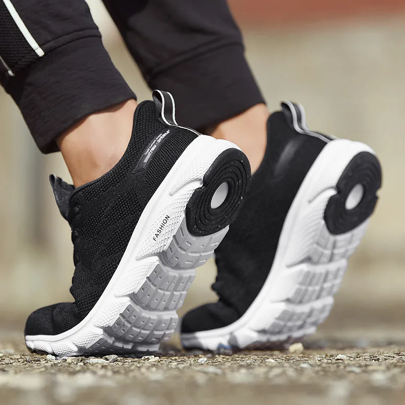 Autumn MEN'S SHOES Lightweight Breathable Fly Woven Running Shoes Men Athletic Shoes Barefoot Ultra-Light nan pao xie Walking Sh