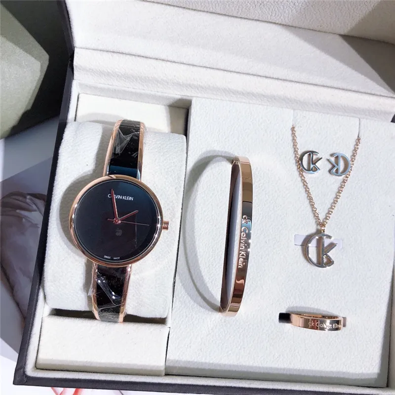 

2019 new watchzo86
