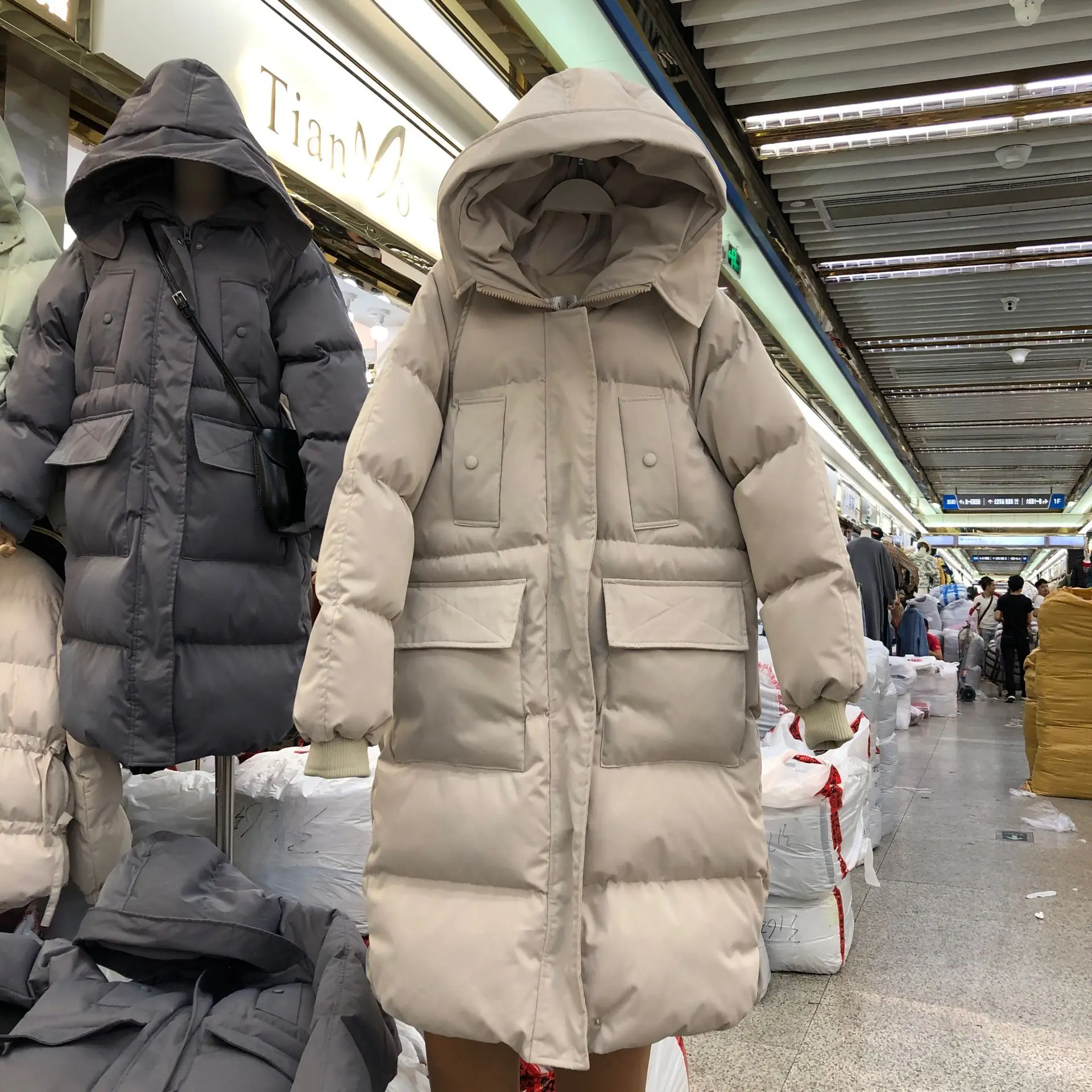 Long Parka Women Down Cotton-padded Jacket Women's Long Windproof Windbreaker Winter Loose Bread Coat Students Hooded Parkas
