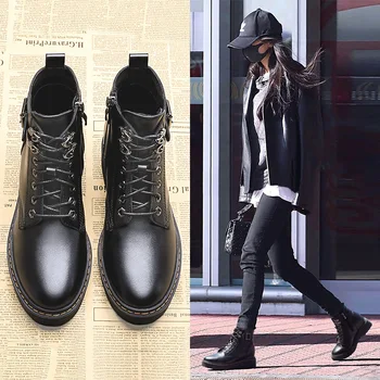 

Martin boots Women's 2020 all-match handsome black flat bottom thick heel thick bottom raised inside British style short boots