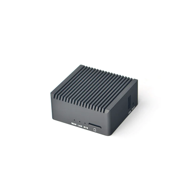 

NanoPi R2S Mini Router, CNC Full Metal Shell RK3328 Dual Gigabit Ethernet Port OpenWrt5.4 55.6x52 mm