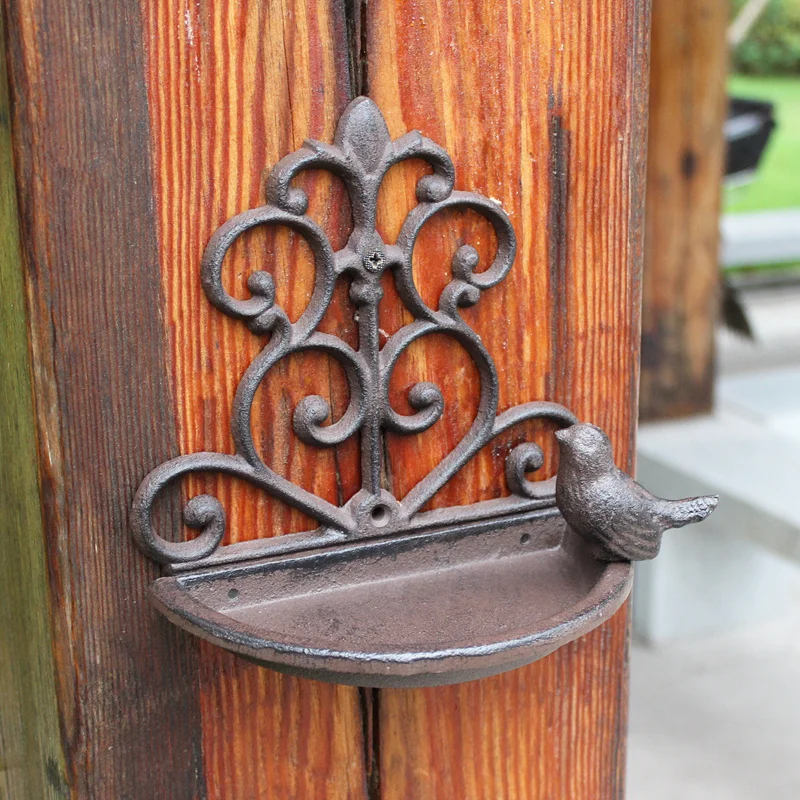 Antique Rustic Cast Iron Wall Bird Feeder Farm House Accents Home Garden Wall Mounted Bird Figurine Metal Key Storage Plate Bowl
