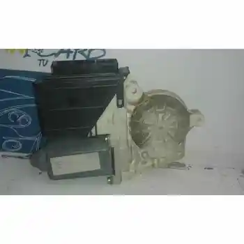 

WINDOW MOTOR FRONT RIGHT SEAT CORDOBA SALOON (6L2)