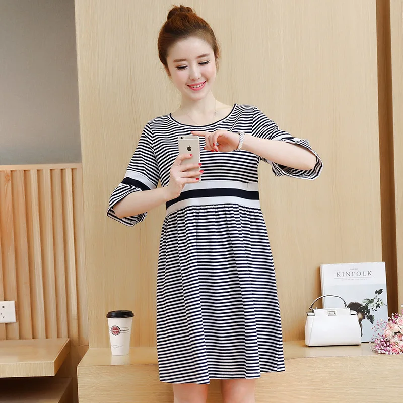 

2018 Spring And Summer New Style Short Sleeve Fashion Maternity Clothes Stripes Large Size Lactation Garment Feeding Dress