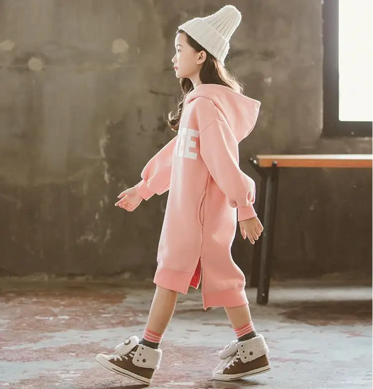 Свободное платье для девочек-подростков; ; зимнее модное Теплое повседневное платье с капюшоном и длинными рукавами; детское плотное платье