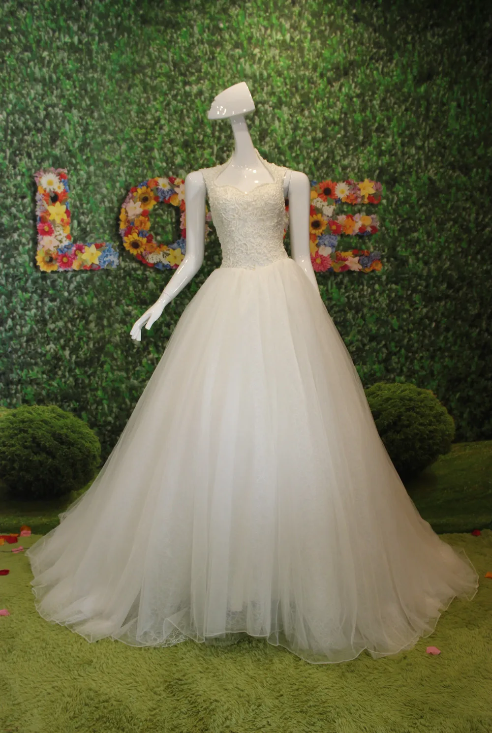 

2015 Vestido de noiva Real made sleeveless pearls ball gown lace wedding dresses D01