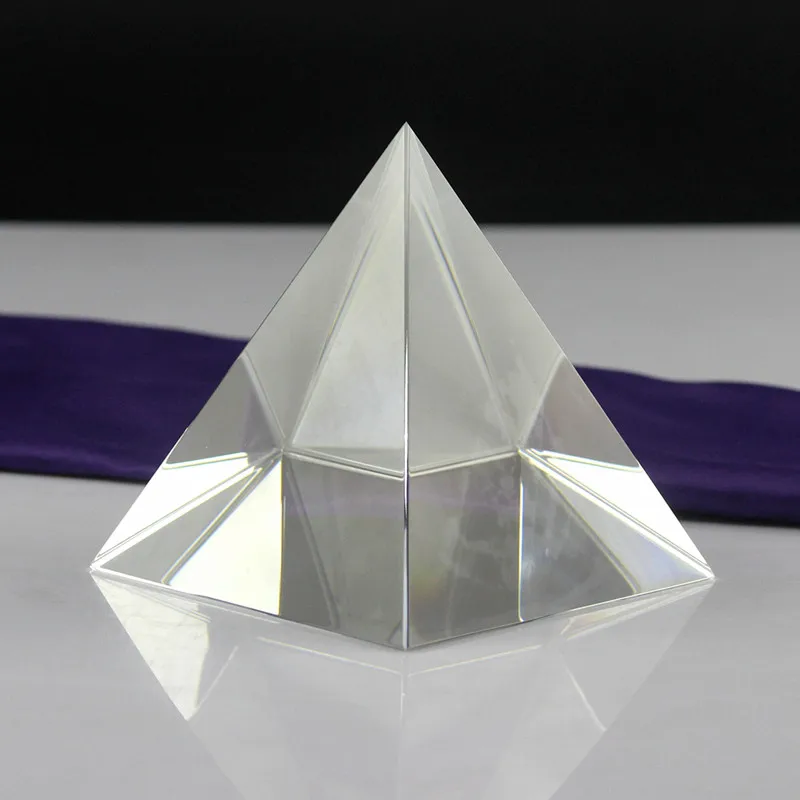 

3D Transparent Acrylic Pyramid Triangle Crystal Glass Handicraft Decoration For Engraving