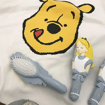 

Blonde princess comb children simple shape cute anti-static massage comb net red student air bag comb