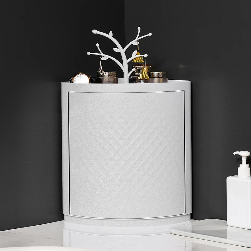 

Multi-function Storage Rack 360 Degree Rotating Triangular Shelf for Bathroom Corner LB88