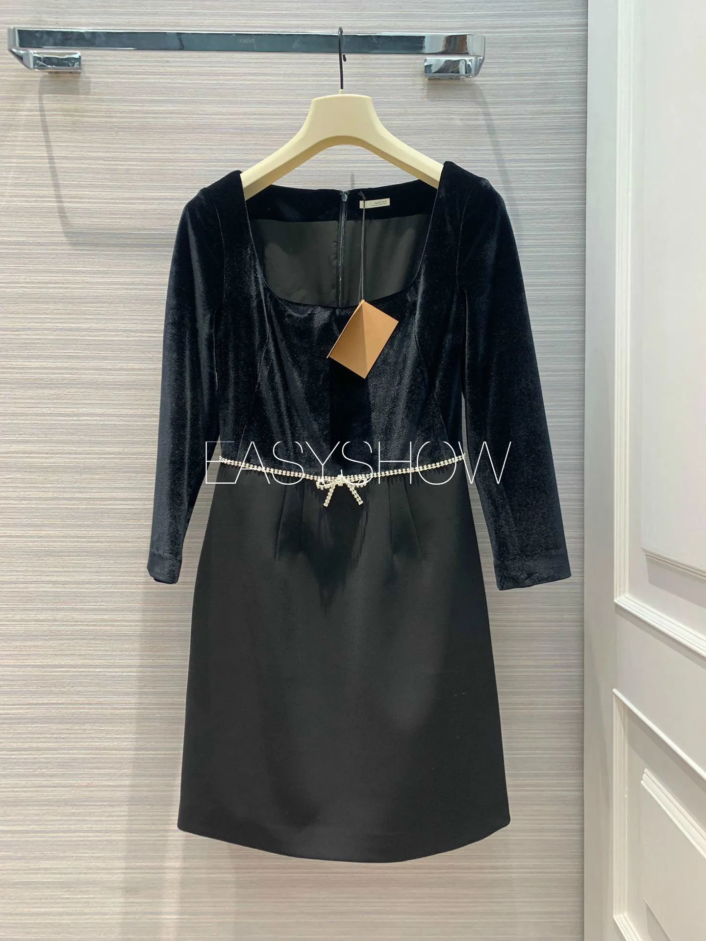

1072 19 Early Autumn Temperament Square Collar Diamond Bow Belt Velvet Wool Patchwork Long Dress