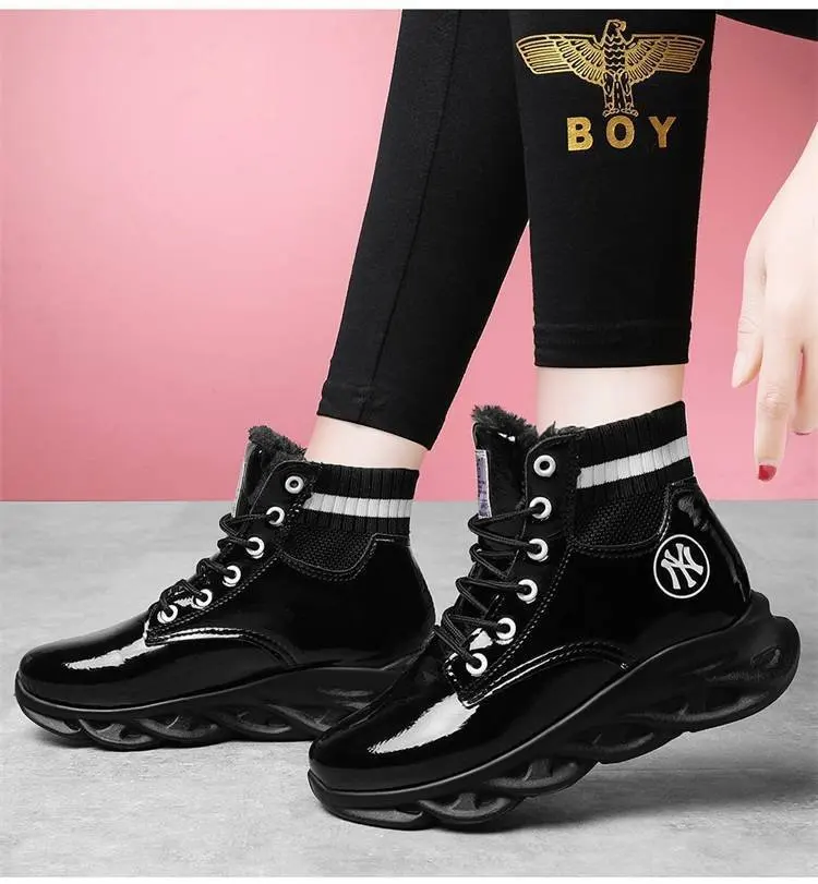 

Online Celebrity High Shoes Women's 2019 Autumn New Style England Socks Boots Breathable Thick Bottomed Martin Boots Short Boots