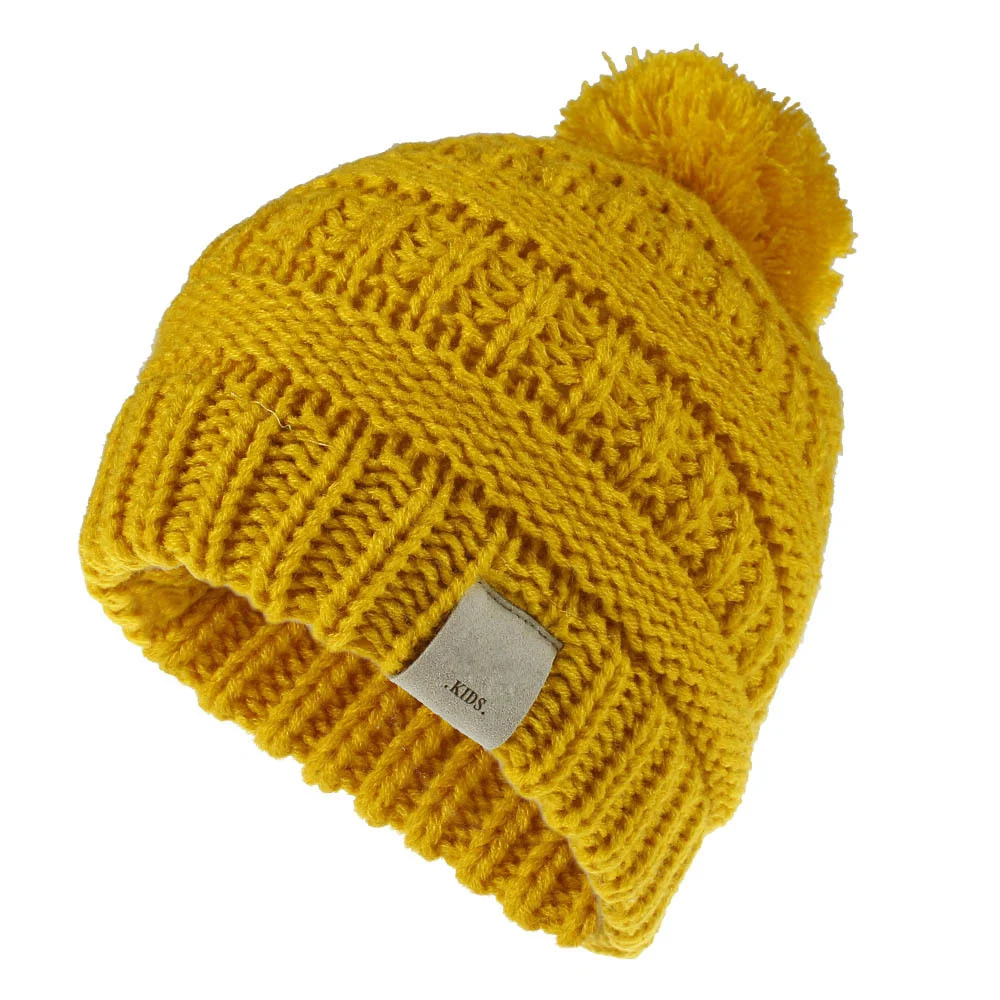 Новинка года; яркие цвета; вязаная детская шапка с кисточками для мальчиков и девочек; зимние винтажные разноцветные шапочки Skullies; уличная одежда; теплые шапки - Цвет: Yellow CC Logo