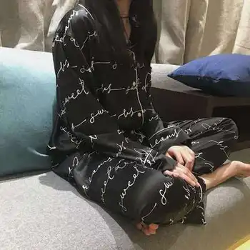 

HaloSweet 2020 New Slik Pajamas Women Sleepwear Two Pieces Long Sleeves Pants Home Clothes For Women Nightwear Home Suit Female