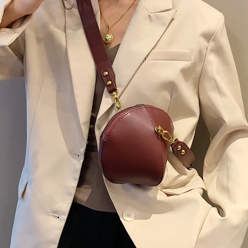 

Vintage Fashion Mini Crossbody Bag 2019 Winter New Quality PU Leather Women's Designer Handbag Casual Shoulder Messenger Bag