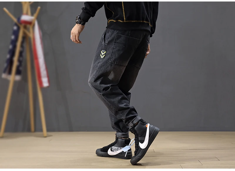 Fashion Streetwear Men Jeans Loose Fit Patch Designer Denim Cargo Pants Men Harem Jeans Vintage Retro Hip Hop Jogger Jeans Homme