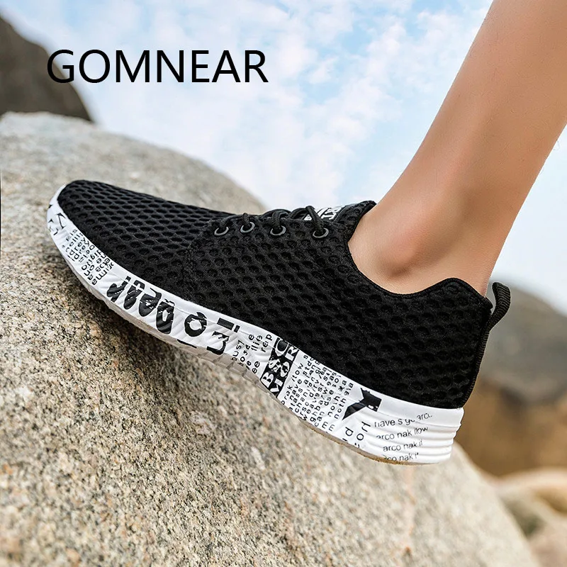 

GOMNEAR Summer Water Beach Casual Shoes Mesh Man Sport Shoes Casual Black Lightweight Running Shoes Men Trainers Sneaker Walking