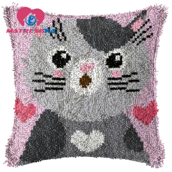 

latch hook kits cross-stitch pillow embroidery cat carpet do it yourself embroidery pillow Foamiran for crafts home decor gift