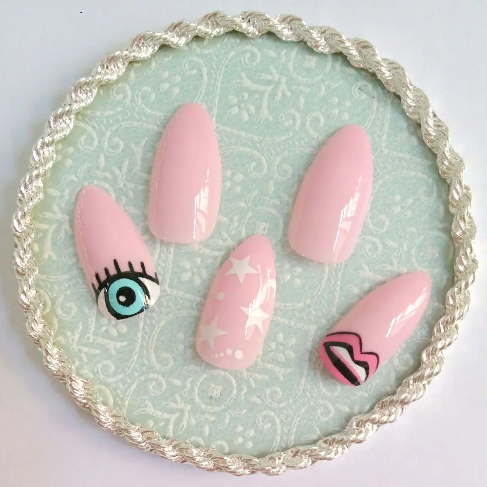 

Light Pink Short Stiletto Fake Nails With Design Big Eye Artificial False Nails Full Cover Manicure Tools 24Pcs