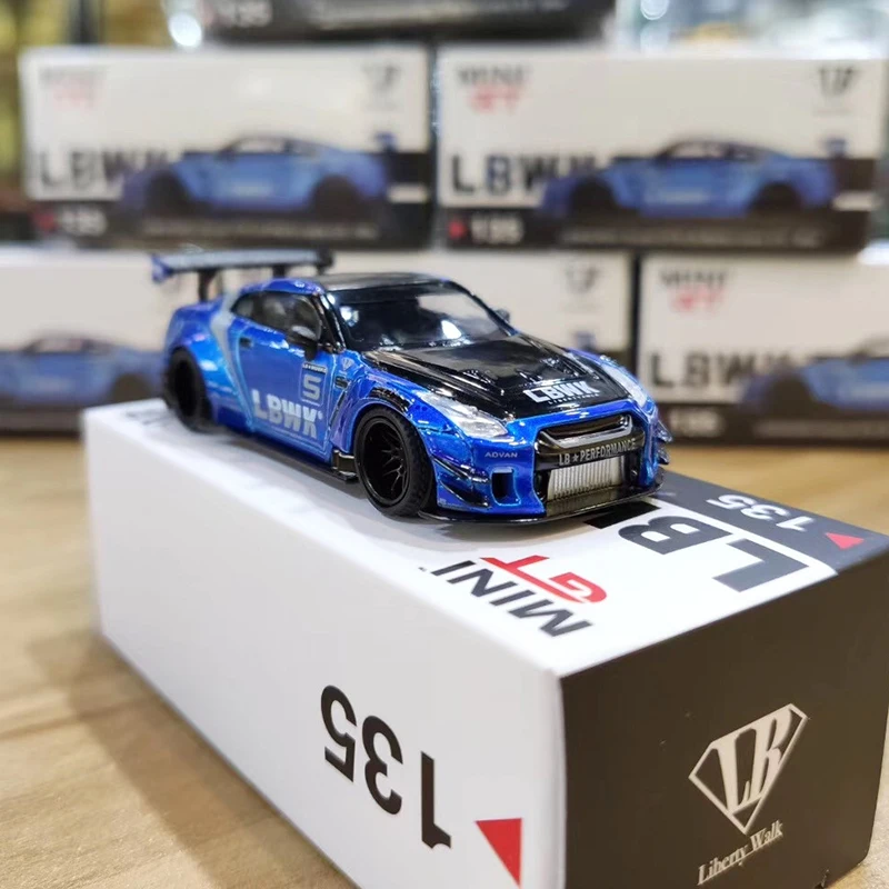 

1:64 MINI Wide Body Tail Version Alloy Car Model Alloy Car Model