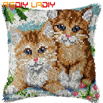 

Latch Hook Cushion Two Kittens Snow Pre-Printed Canvas Cushion Cover Acrylic Yarn Crochet Pillow Case Hobby & Crafts Home Decor