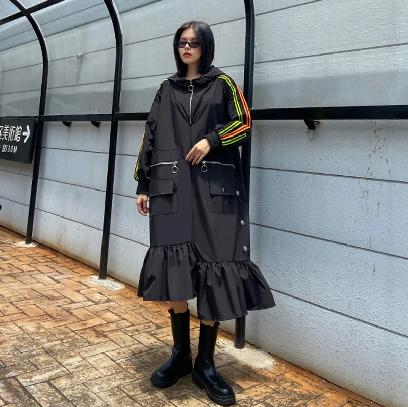 [EAM] Women Black Striped Ruffles Long Big Size Long Dress New Hooded Long Sleeve Loose Fit Fashion Spring Autumn 2020 1DA229
