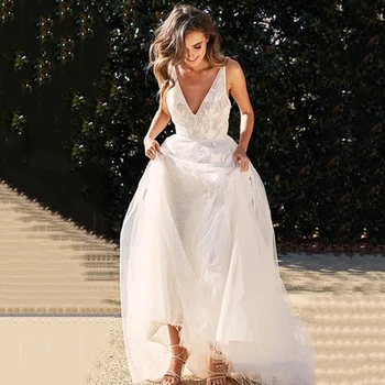 

Eightree Beach Boho Wedding Dress V Neck Bride Dress Lace Appliques Vestido De Noiva Sleeveless Bohomian Wedding Gowns Backless
