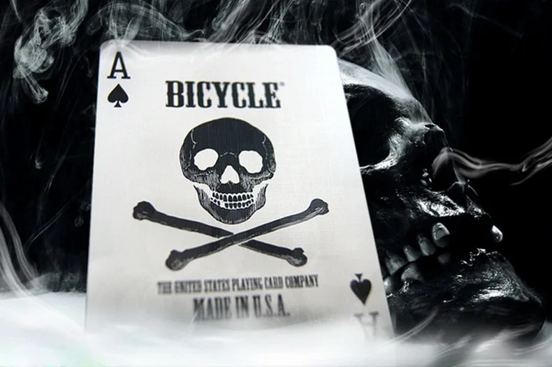 1 шт. велосипед черный череп колода волшебные карты игральные карты покер крупным планом сценические фокусы для профессионального волшебника