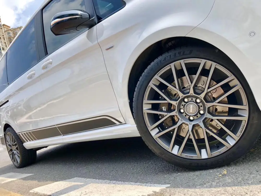 Benz V260 brake upgrading front 6 pot AP9660 CZV378 J hook rotor kit and rear 4 pot AP9450 CZV375 J hook rotor kit