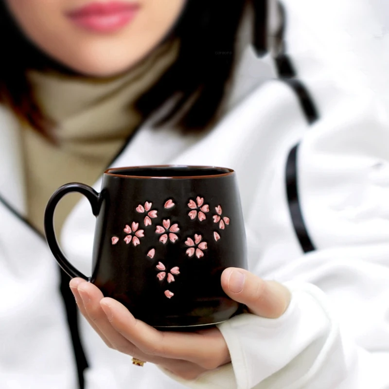 1 набор керамической кружки(кружка+ крышка+ ложка) изысканные кружки Сакура 380 мл кружка для кофе и молока большая емкость чашки