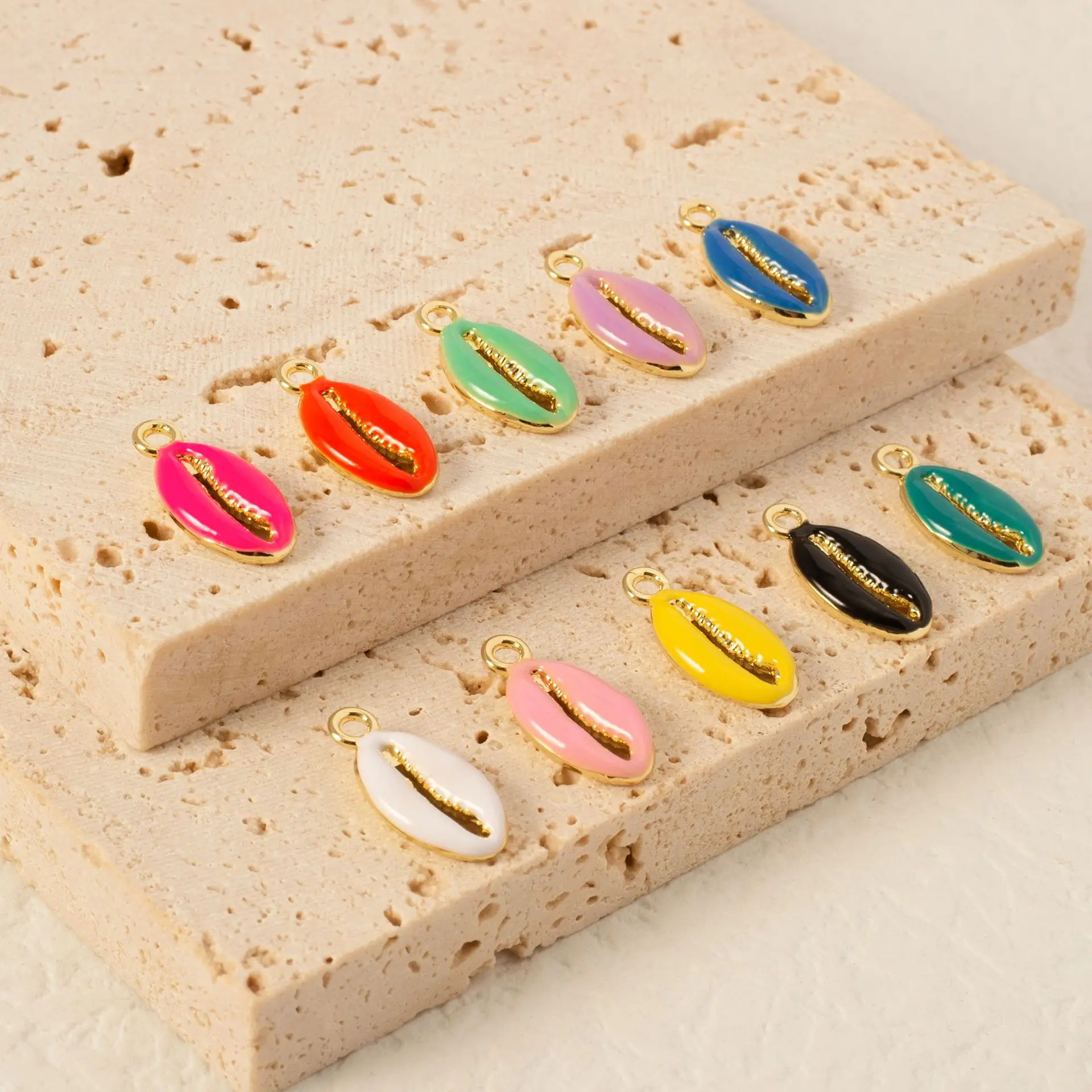 10 pz/20 pz/pacco 3D Sea Shell amaretto colore metallo Charms orecchino braccialetto gioielli fai da te che fanno articoli sfusi all'ingrosso 17*8mmmm