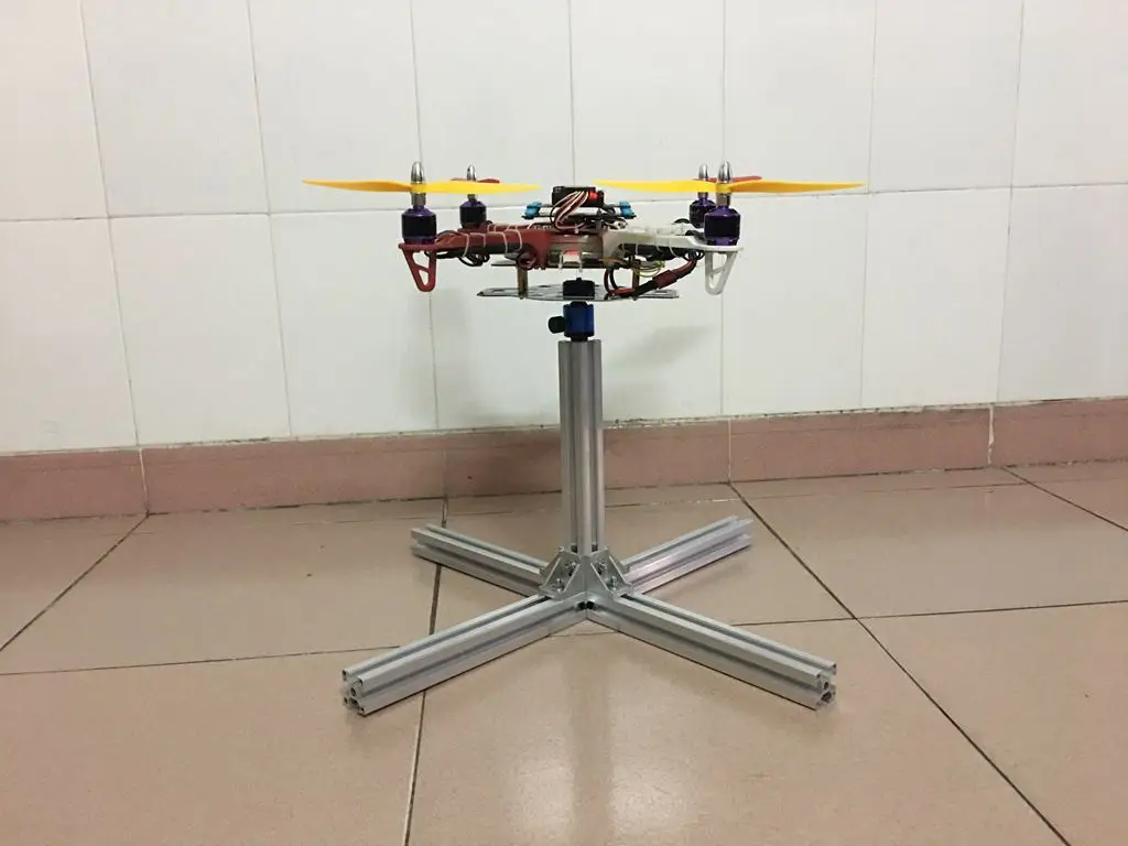 STM32 four-axis model airplane universal gimbal multi-rotor flight control drone debugging frame four-axis PID debugging frame