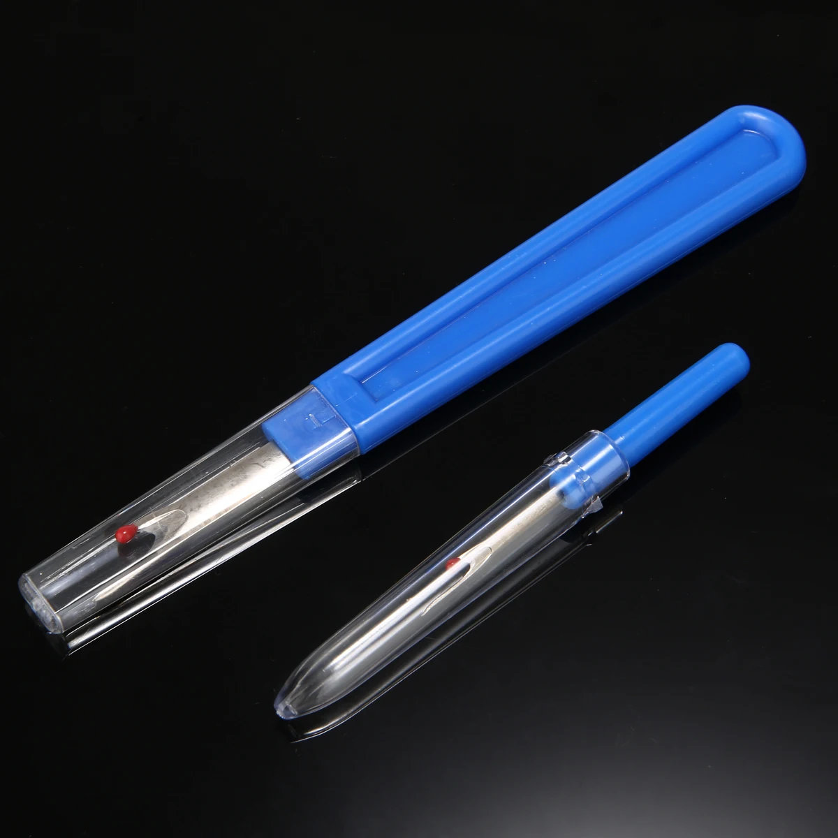 

2pcs Large/Small Plastic Handle Craft Thread Cutter Seam Ripper Stitch Unpicker Hand Tools Needles Arts Sewing Accessories Blue