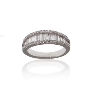 

Silver ring with zircons size round and baguettes