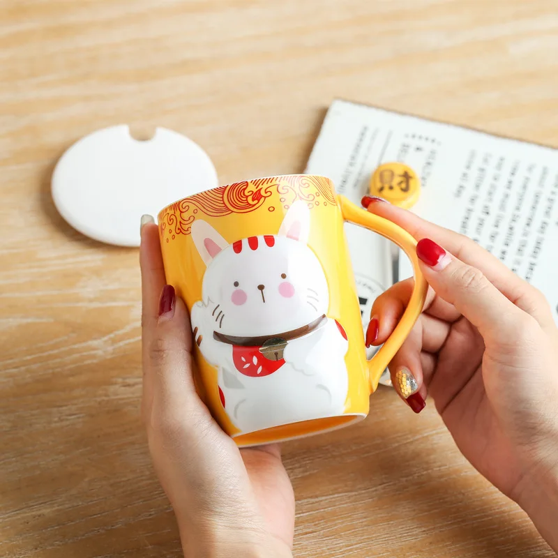 Японский рельеф Lucky Cat керамическая чашка с крышкой Ложка высокая термостойкость мультфильм молоко кофе чай чашка для детей пары