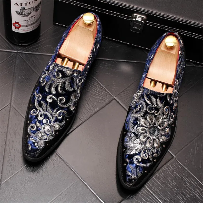 Men Exquisite Embroidery Leather Shoes Colorful Handmade Formal Wear Shoes Fashion Rivets Sequin Man Night club Casual Flats
