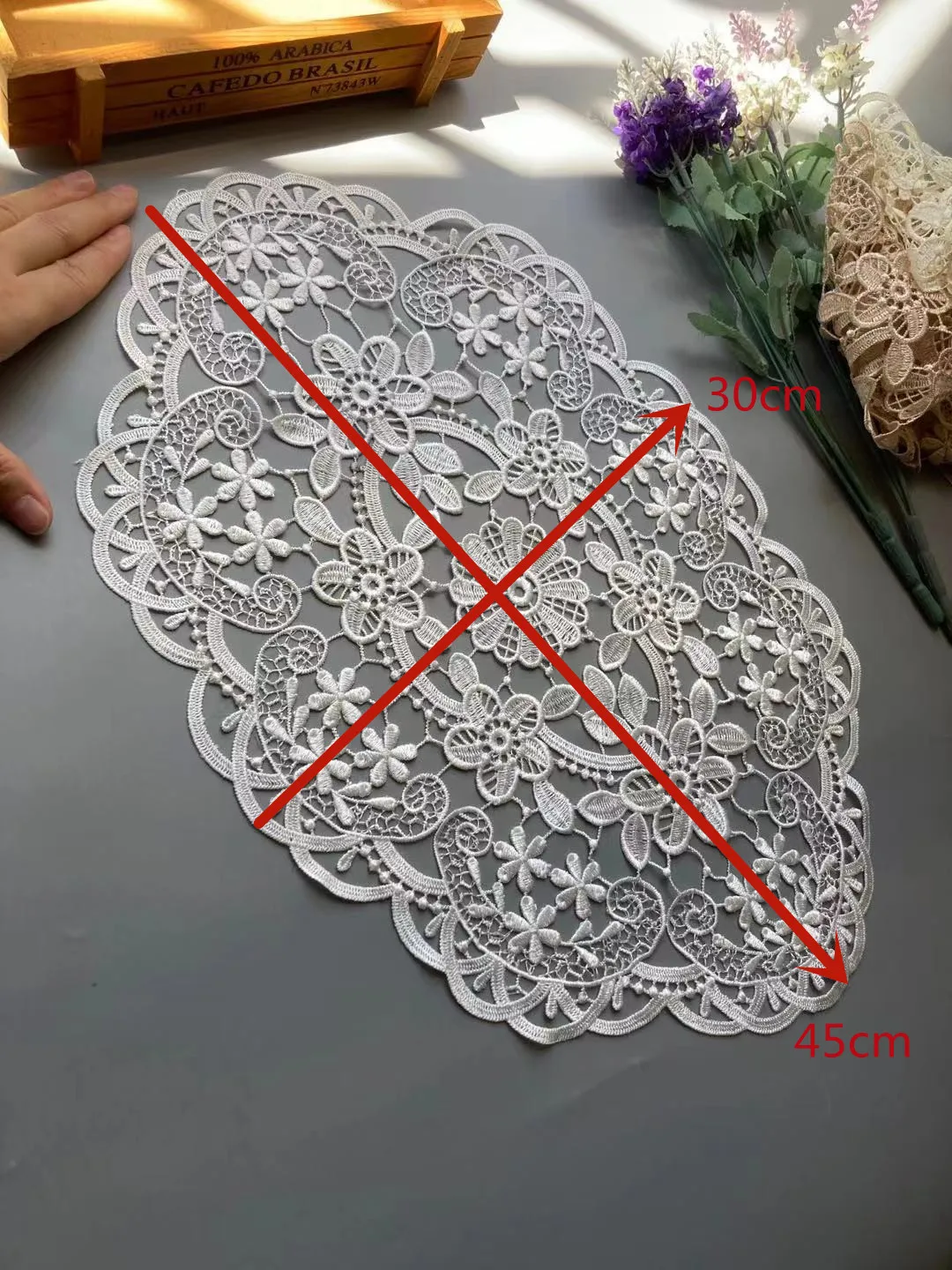 

2 pcs White Rose Flower Hollow Out Embroidered Mesh Lace Ribbon Applique Trims for Covers Curtain Home Textiles Sewing Fabric