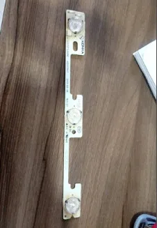 Лот 3 светодиода 50 шт.(KDL32MT626U* 35019055/LED32F2300NE* 35017947