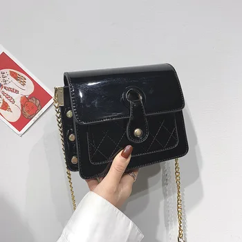 

Women's bag 2019 autumn and winter new wave Korean wild patent leather cross-body bag fashion shiny shoulder bag