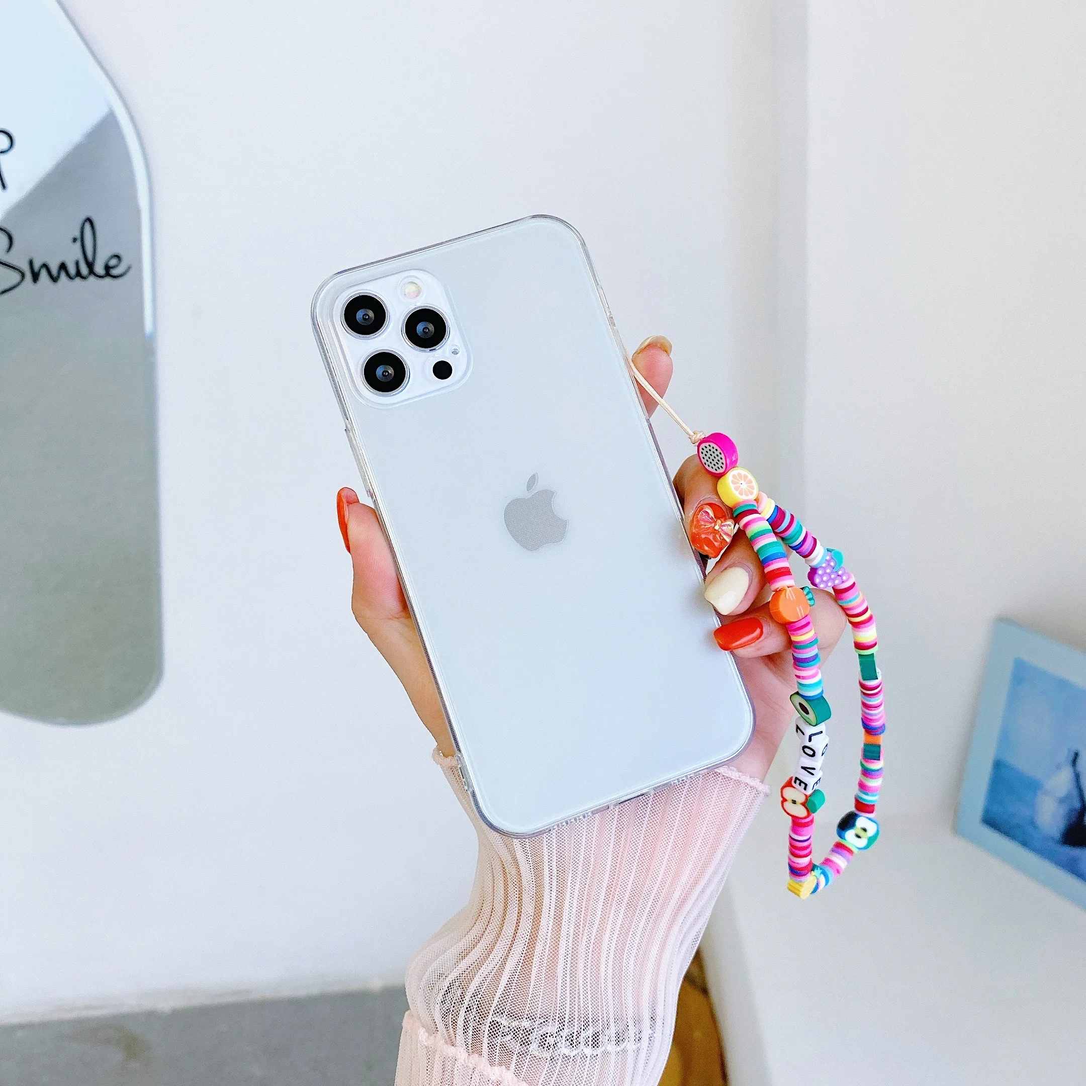 Colored Chain Beads Pendant Hand Strap Hang Case For iPhone 13 11 12 Pro X XR XS Max 7 8 Plus SE2 Mini Lanyard Charm Clear Cover iphone 13 pro max leather case