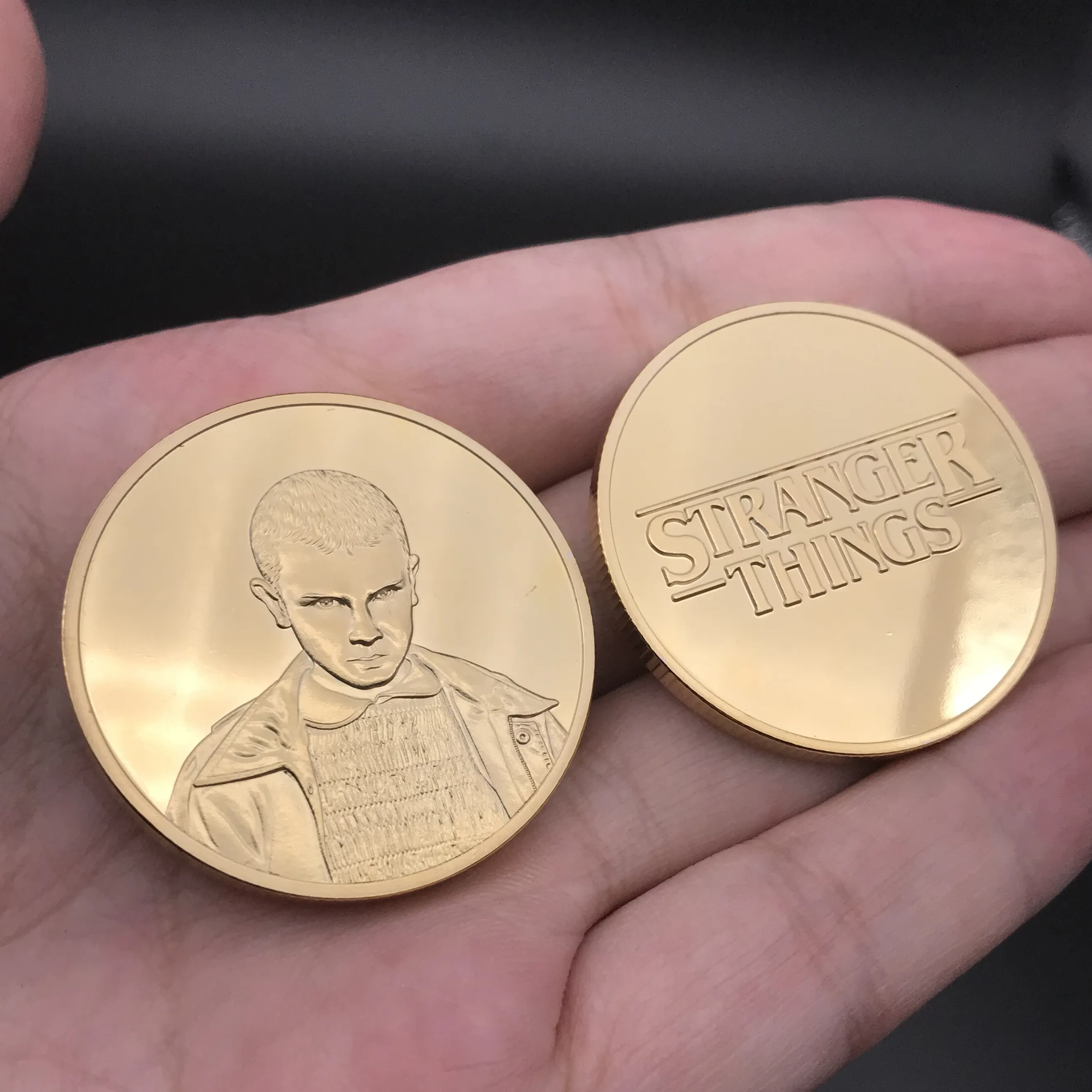 Лидер продаж новый фильм очень странные дела одиннадцать коллекционная монета