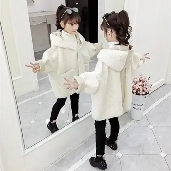 

Girls winter 2019 new loose fashion jacket girls autumn and winter wool sweater thick coat in the big children's fashion shirt