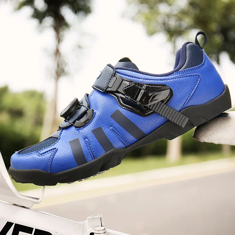 

Hot Sales Anti-slip Wearable Cycling Shoes Comfortable Soft Skin Outdoor Couples Fashion Reflective Design Athletic Shoes