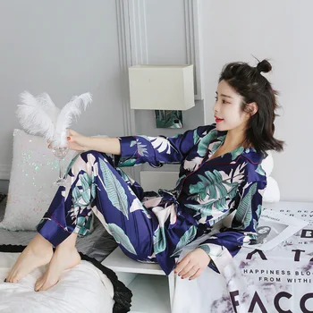 

Spring and summer 2020 new long sleeve Lapel household suit women's ice silk printed Pajama sexy Pajama suit