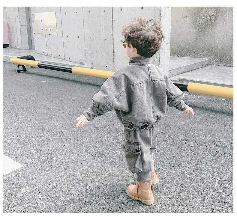Зимний однотонный джинсовый костюм для маленьких мальчиков 2-7 лет, детский мотоциклетный костюм из двух предметов с плюшевой подкладкой