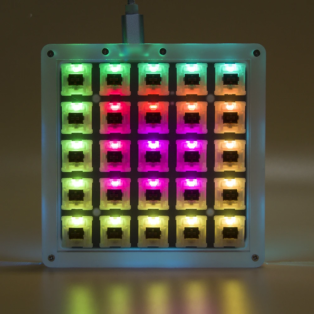 mini teclado rgb, perfeita para jogos, branco e preto, gatreron cereja