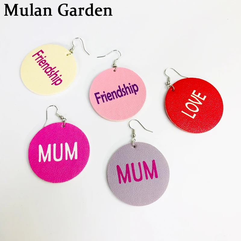 M &amp G Новые Креативные Круглые серьги из искусственной кожи с надписью Mum Friendship Love