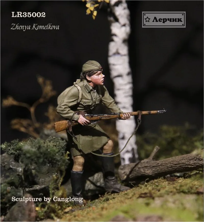 Lerchik LR35003 1/35 Советская Красная армия женщина истребитель в 1942 году|Наборы для
